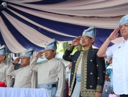 Dandim 0316/Batam dan Ketua Persit Hadiri Upacara Hari Jadi Kota Batam ke-196