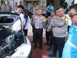 PLN Batam Hibahkan 4 Mobil Listrik ke Polda Kepri, Dukung Patroli Ramah Lingkungan