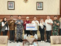 Amsakar–Li Claudia Salurkan Bantuan Rp4,8 Miliar untuk Korban Bencana Aceh, Wagub Titip Salam bagi Warga Batam