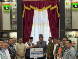 Sinergi Pemko Batam dan TNI AL Kodaeral IV Salurkan Bantuan Bencana ke Sumatera Barat