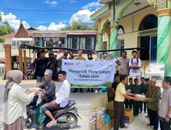 Pegadaian Kanwil II Pekanbaru Bagikan Makanan Siap Santap Lewat Program “Mengetuk Pintu Langit”